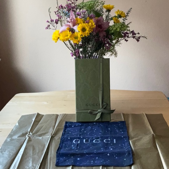 🌏 GUCCI ASTROLOGY TOTE BUNDLE 🌏 NWOT 🌏 - Picture 3 of 16